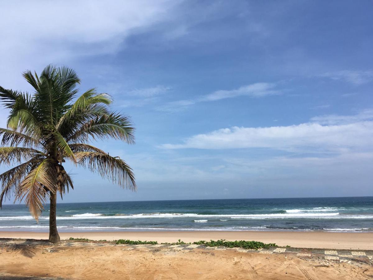 Chale Em Frente A Praia Salvador Buitenkant foto